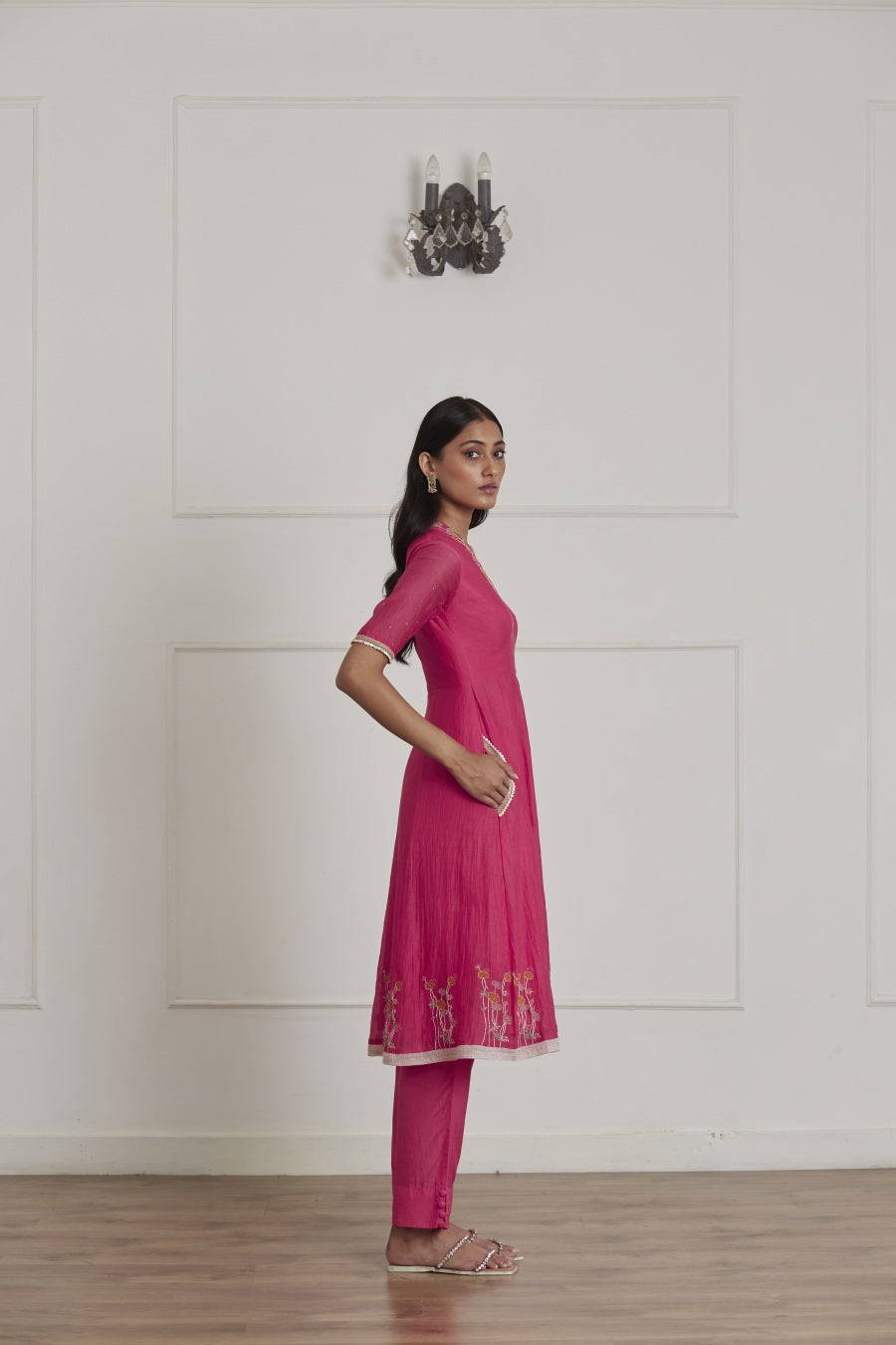 Fuschia V Neck Kurta Set